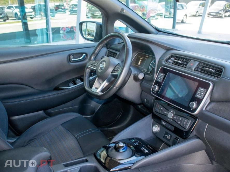 Nissan Leaf Acenta 40kWh
