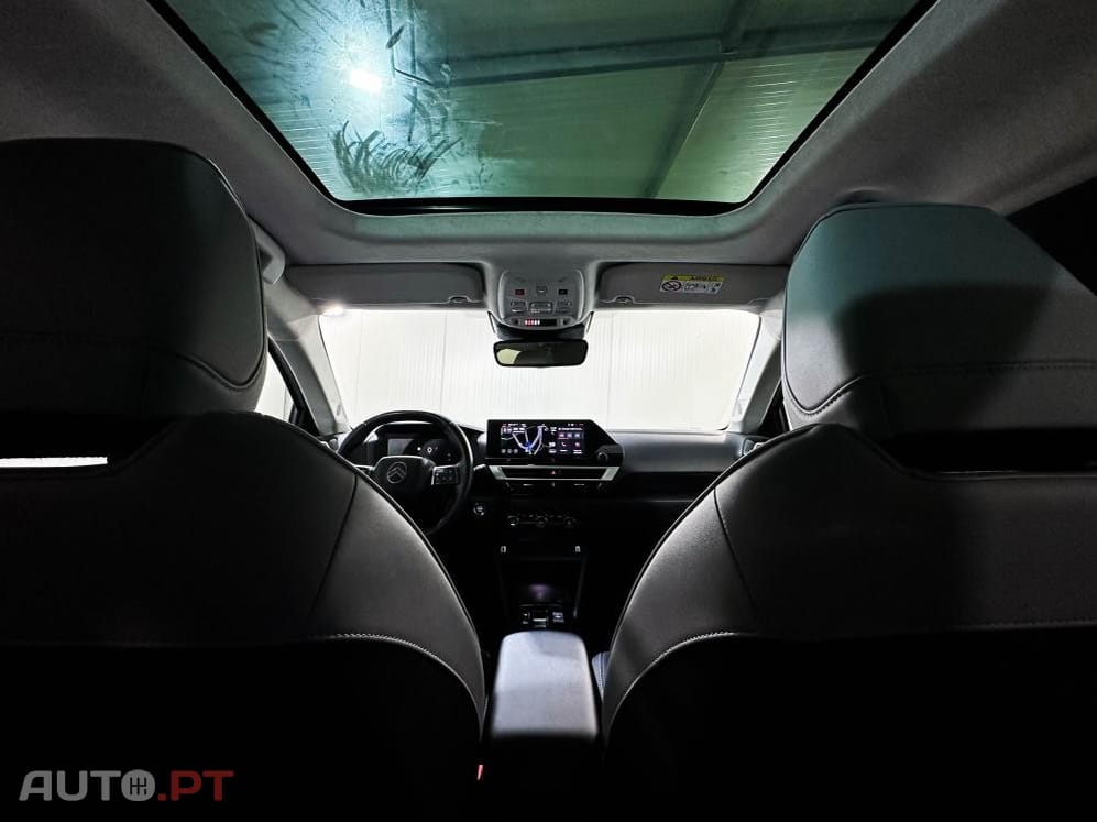 Citroen C4 PureTech 130 Stop&Start EAT8 SHINE