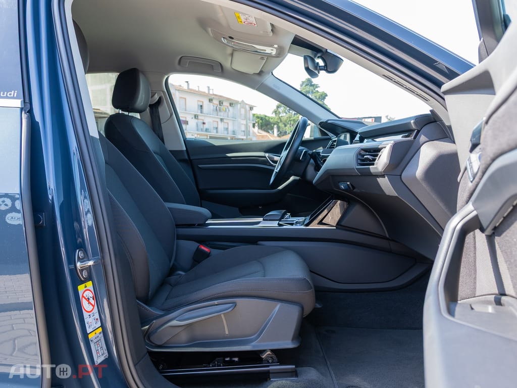 Audi Q8 E-Tron 55 quattro Advanced