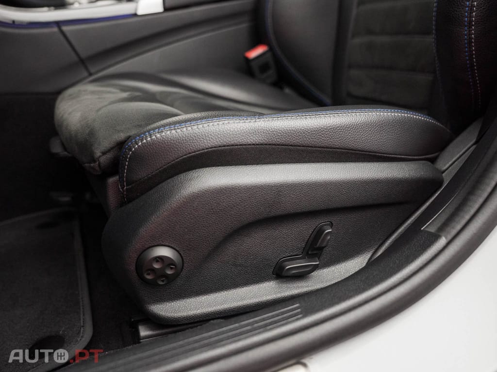 Mercedes-Benz C 300 de AMG Line