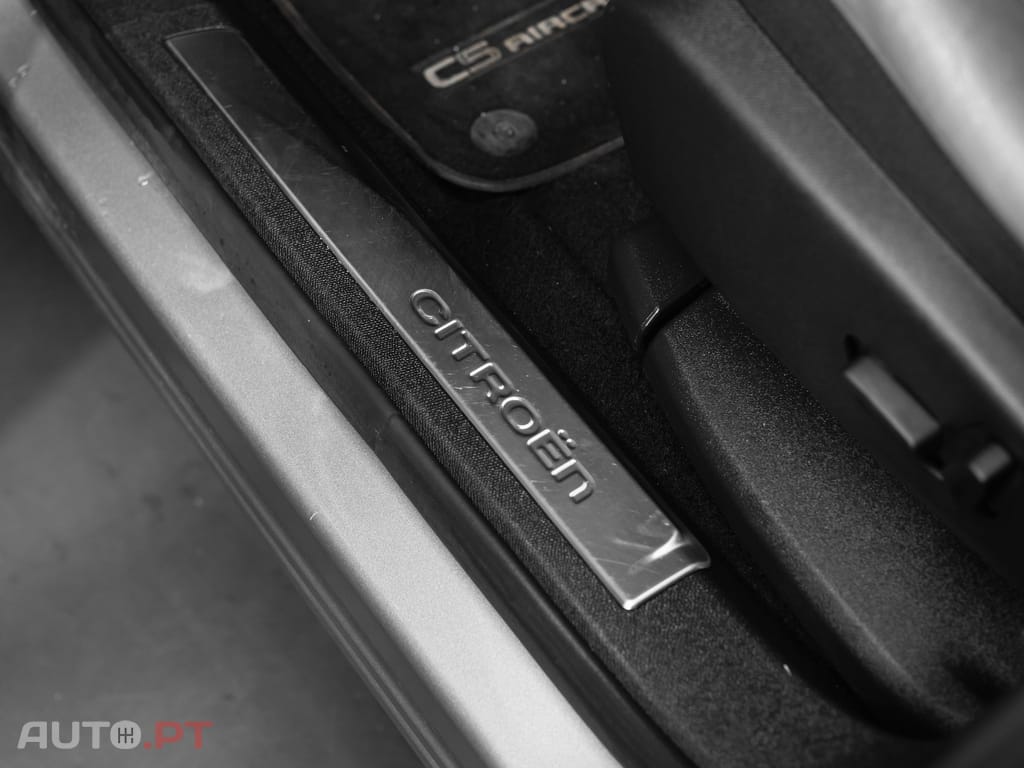 Citroen C5 Aircross 1.6 PureTech Shine J19 EAT8