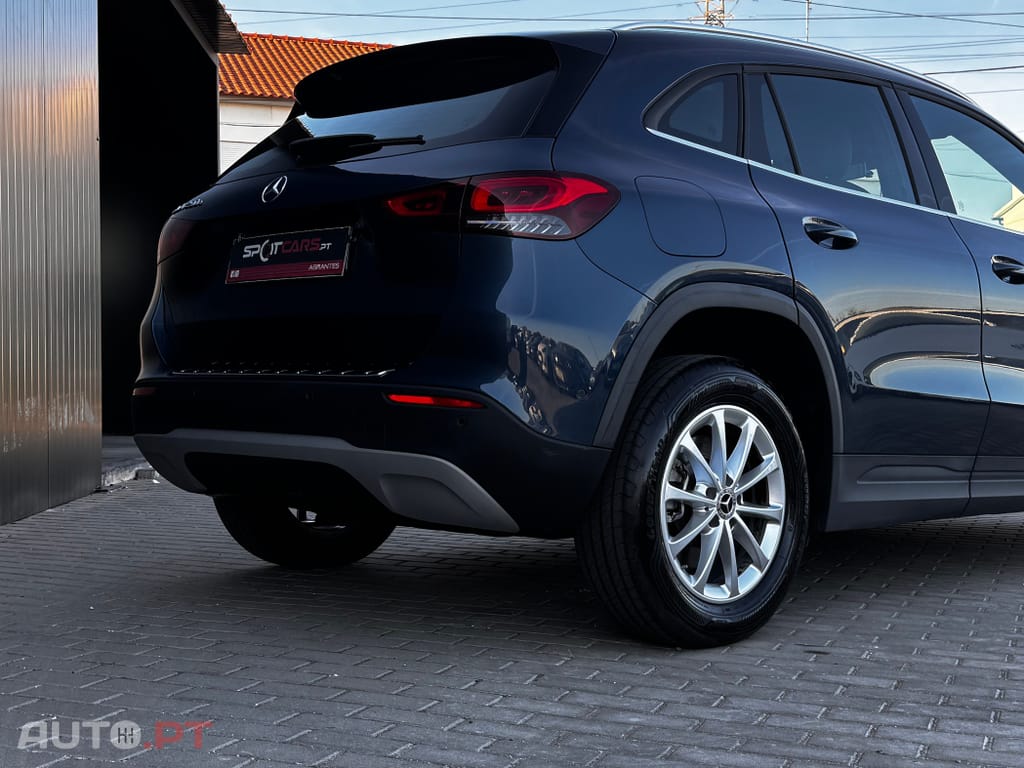 Mercedes-Benz GLA 250 e Progressive
