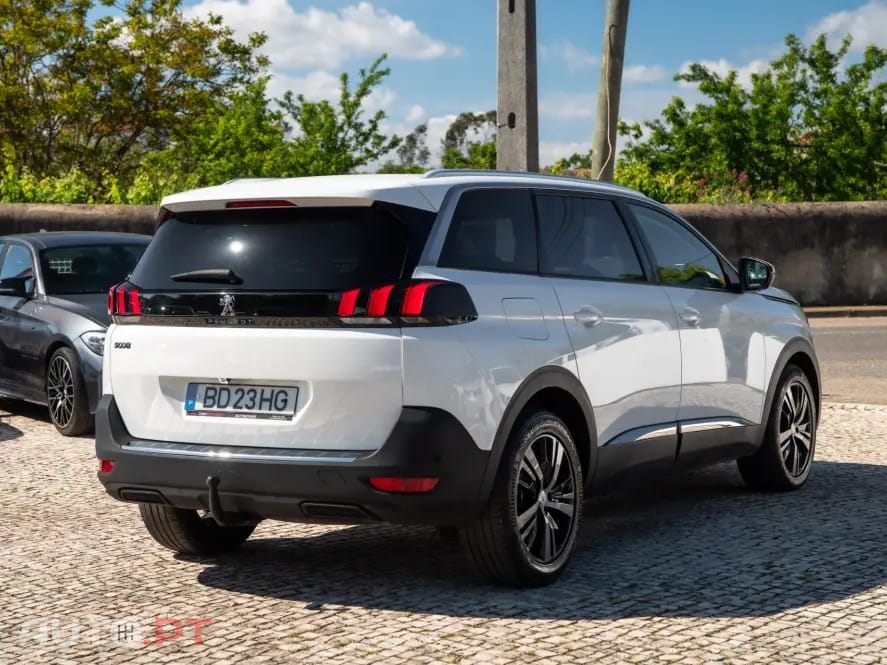 Peugeot 5008 1.5 BlueHDi Allure Pack