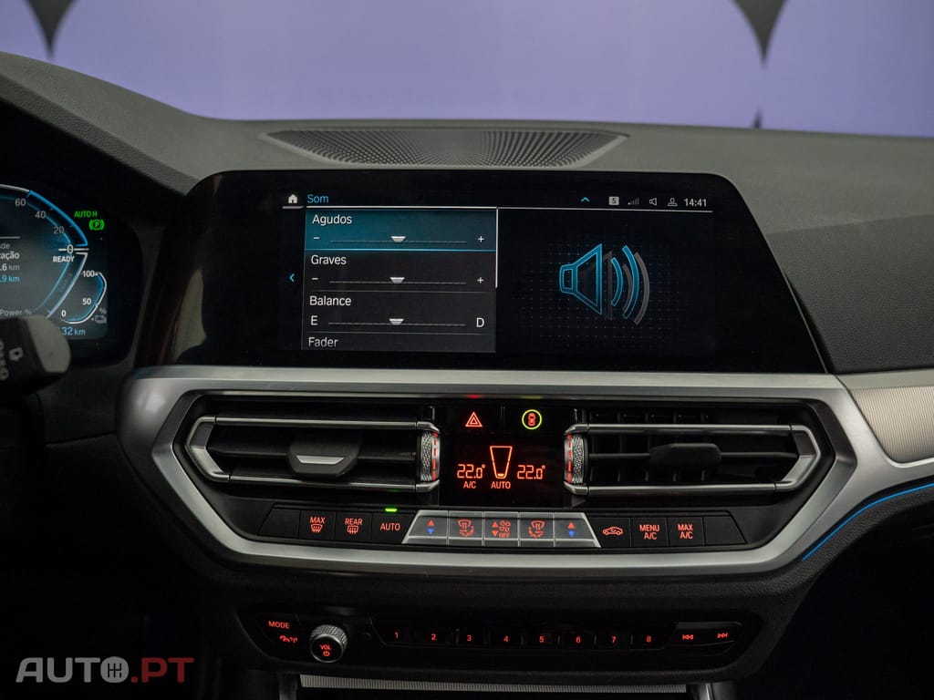 BMW 330 e Pack M Auto