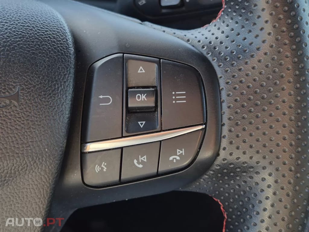 Ford Puma 1.0 EcoBoost MHEV ST-Line Design