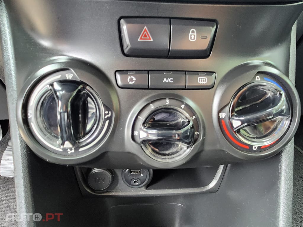 Peugeot 208 1.2 VTi Active