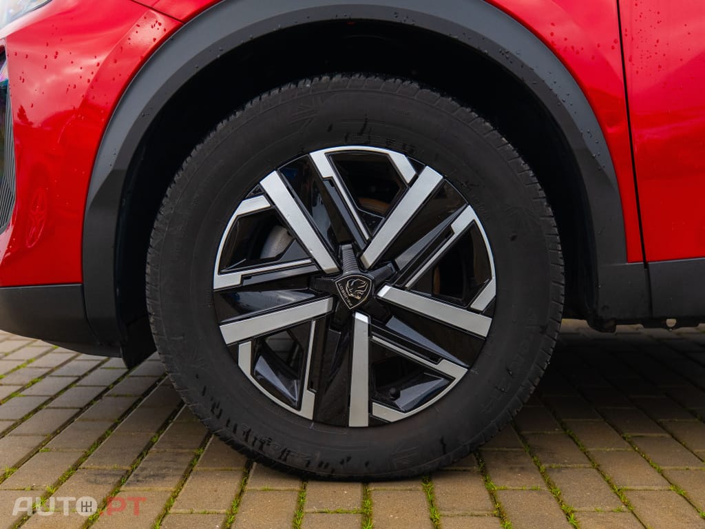 Peugeot 2008 1.2 PureTech Active Pack