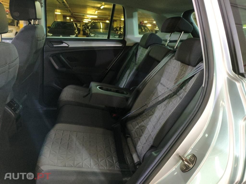 Volkswagen Tiguan 1.4 TSI eHybrid Life DSG — fotografia 8
