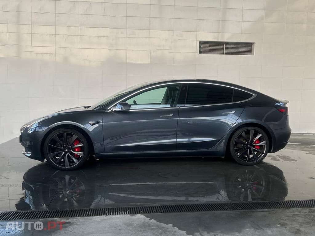 Tesla Model 3 Performance Dual Motor AWD