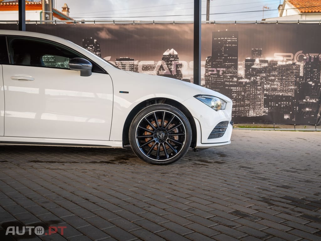 Mercedes-Benz CLA 250 e Shooting Brake AMG Line
