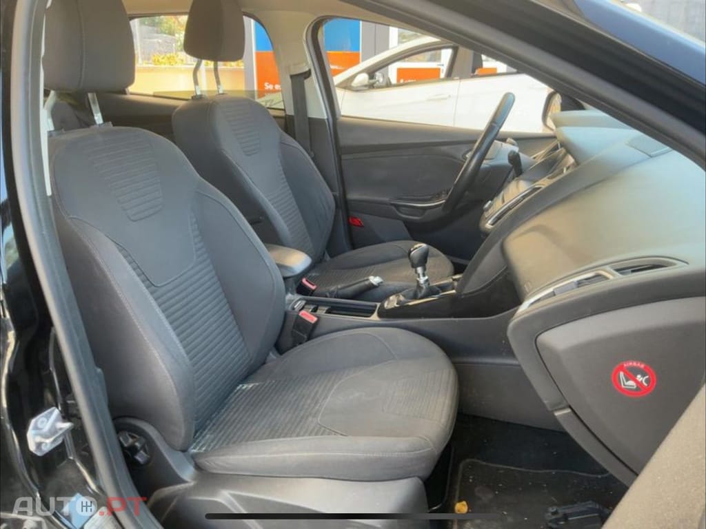 Ford Focus SW 1.5 TDCi EcoBlue Titanium