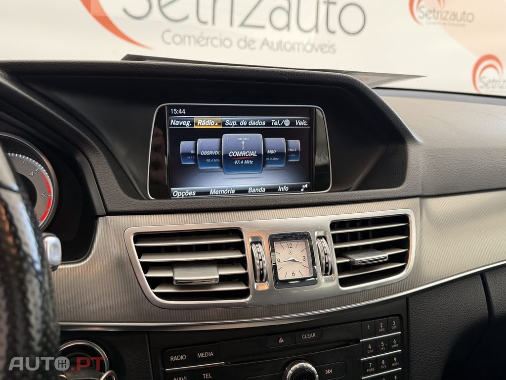 Mercedes-Benz E 250 BlueTEC Avantgarde Auto.