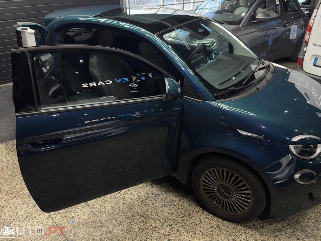 Fiat 500e 42 kWh Icon