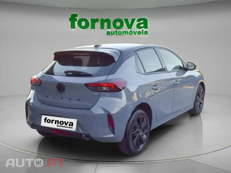 Opel Corsa 1.2 T Hybrid GS eDCT