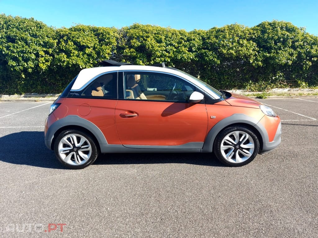 Opel Adam 1.0 T Rocks