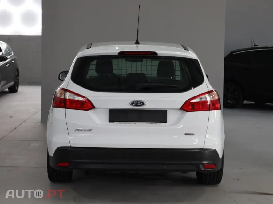 Ford Focus 1.0 EcoBoost S&S COOL&CONNECT