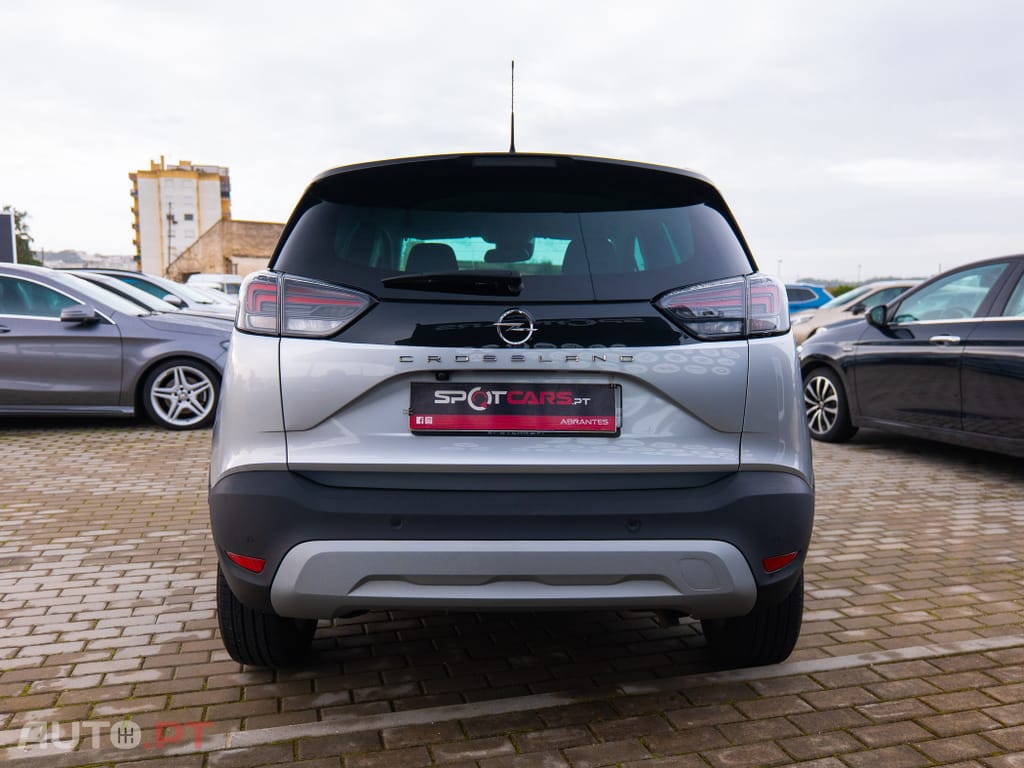 Opel Crossland 1.2 T Design & Tech