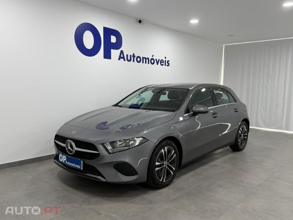 Mercedes-Benz A 200 Outro