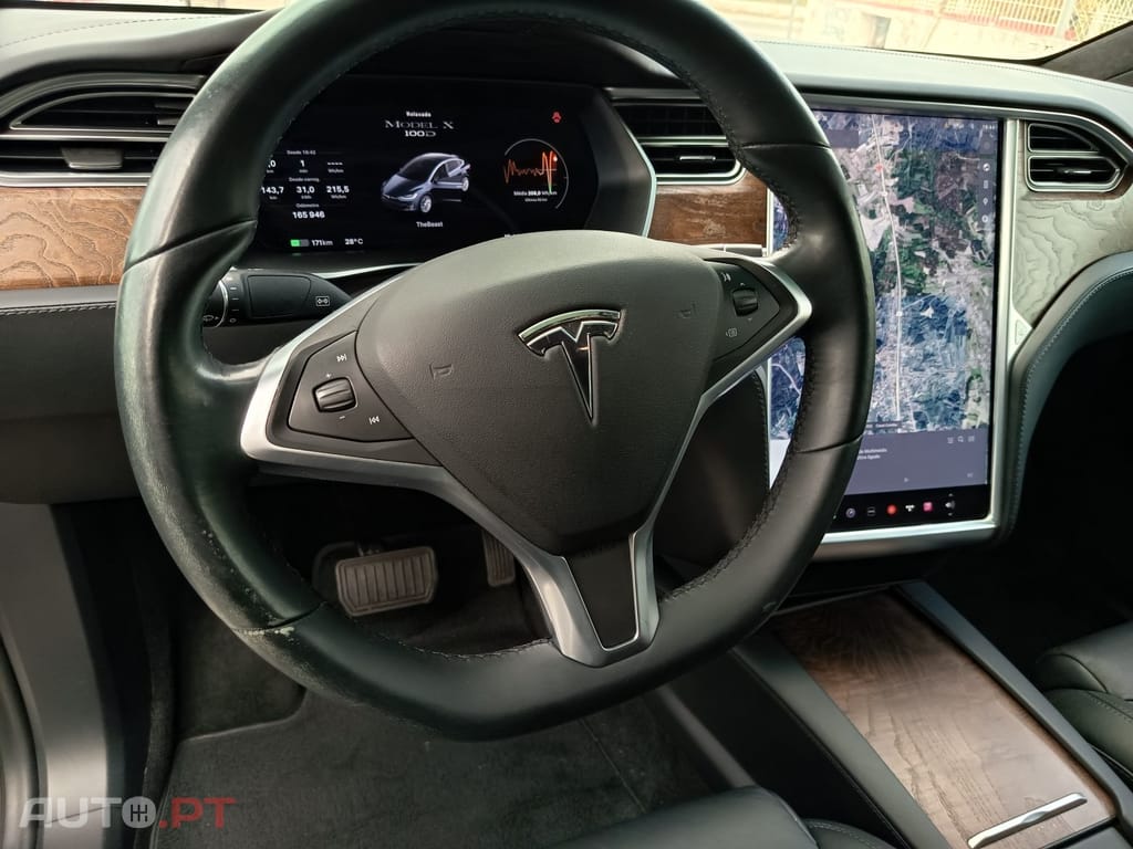 Tesla Model X 100D