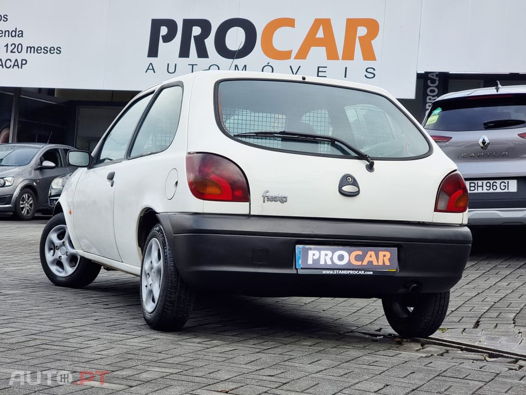 Ford Fiesta 1.8 D