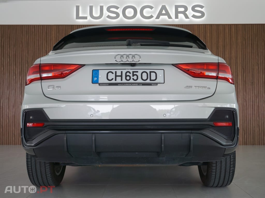 Audi Q3 45 TFSIe S tronic