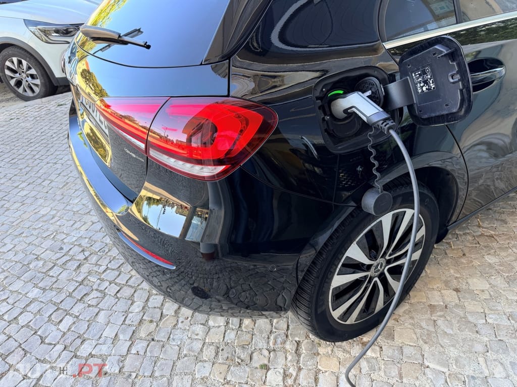 Mercedes-Benz A 250 e Style Plus