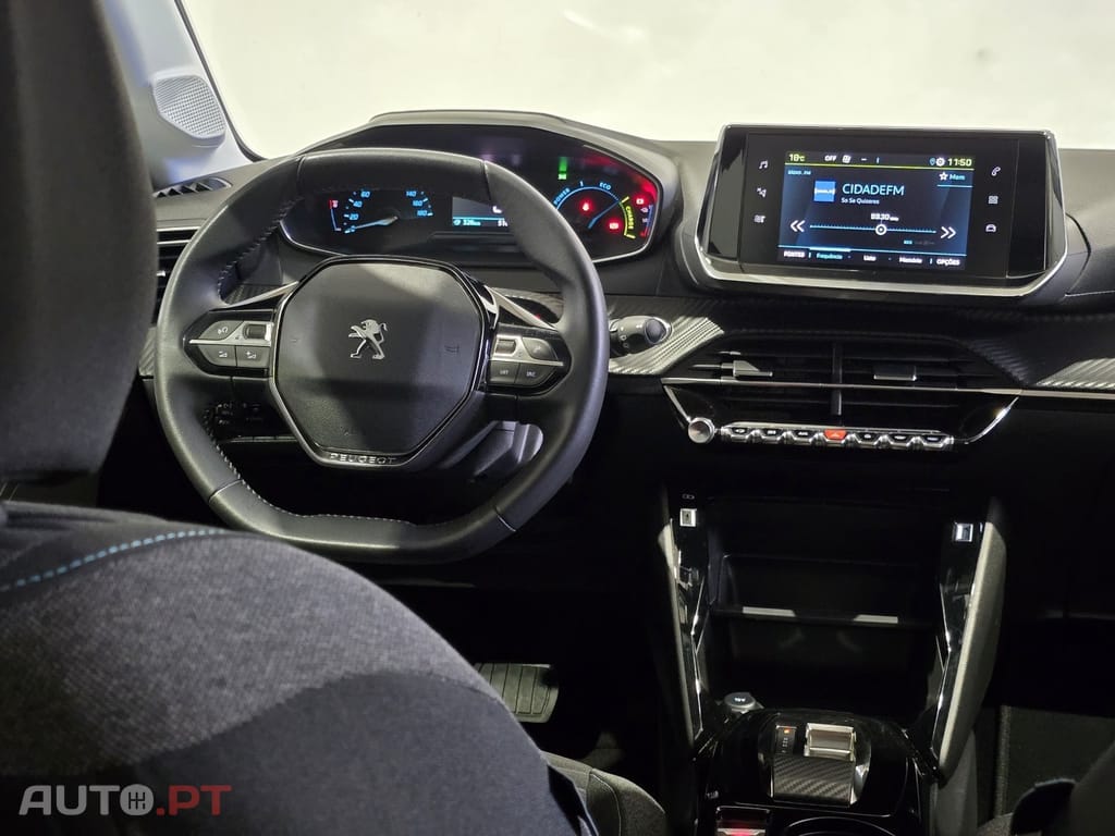 Peugeot E-208 50 kWh Style