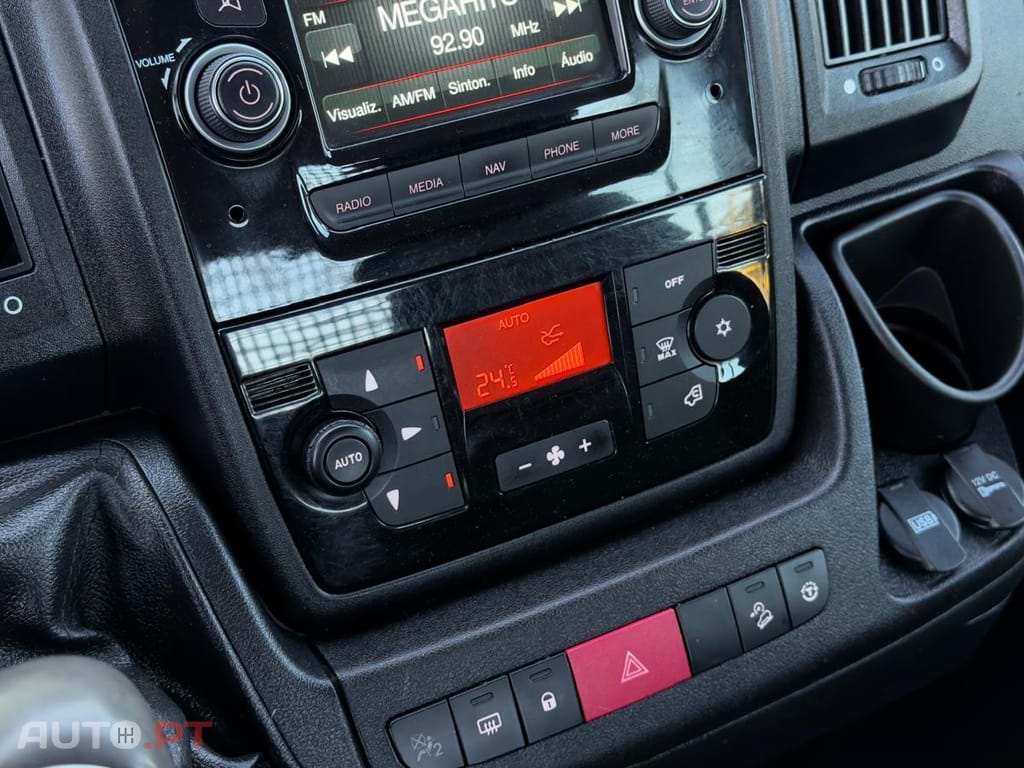 Fiat Ducato CAB. DUPLA 6 LUGARES