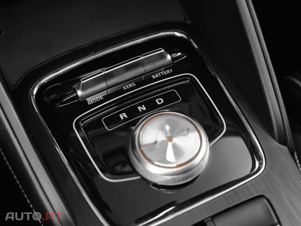MG ZS EV 44.5 kWh Luxury