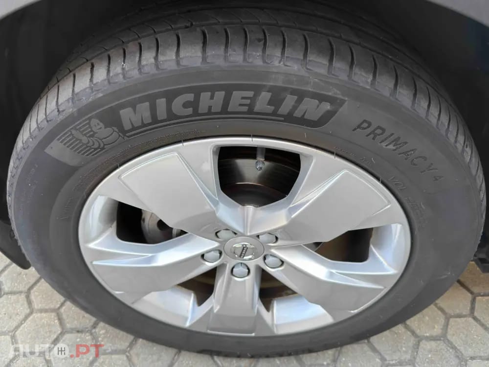 Volvo XC40 1.5 T3 Momentum Plus Geartronic