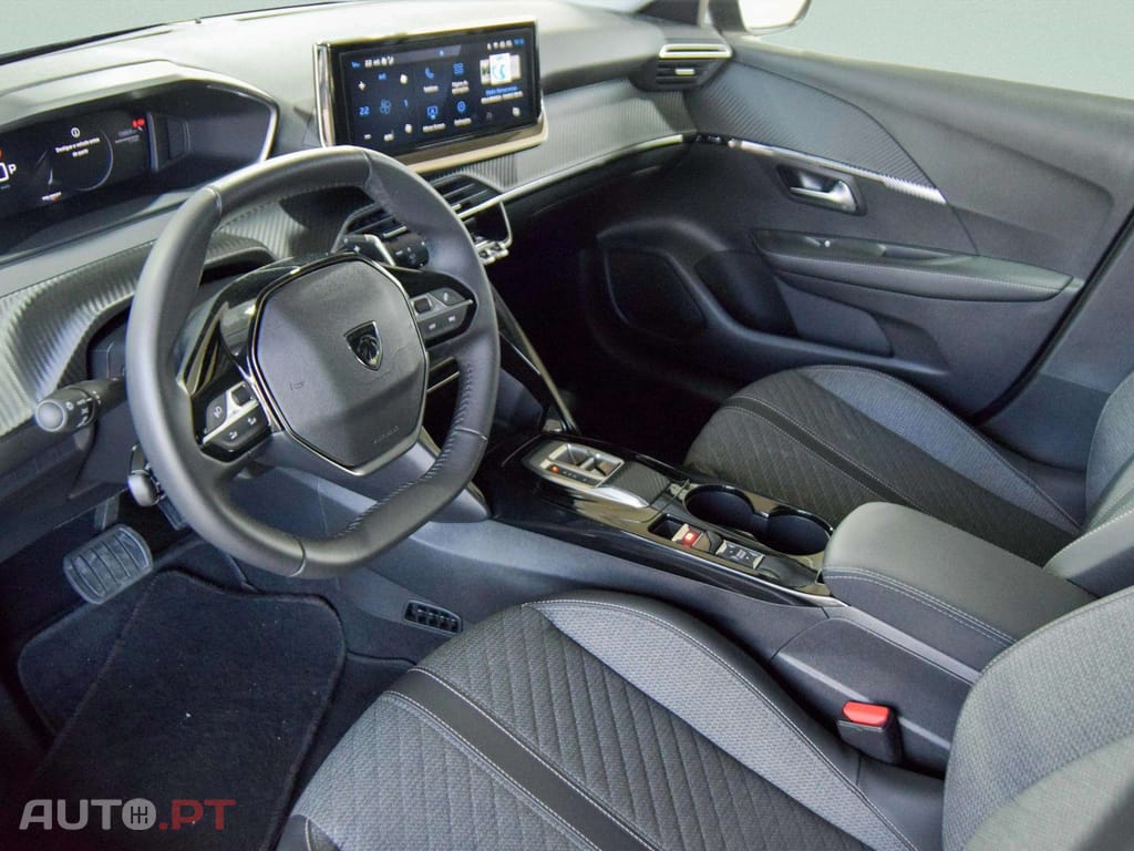 Peugeot 208 1.2 Hybrid Allure e-DCS6