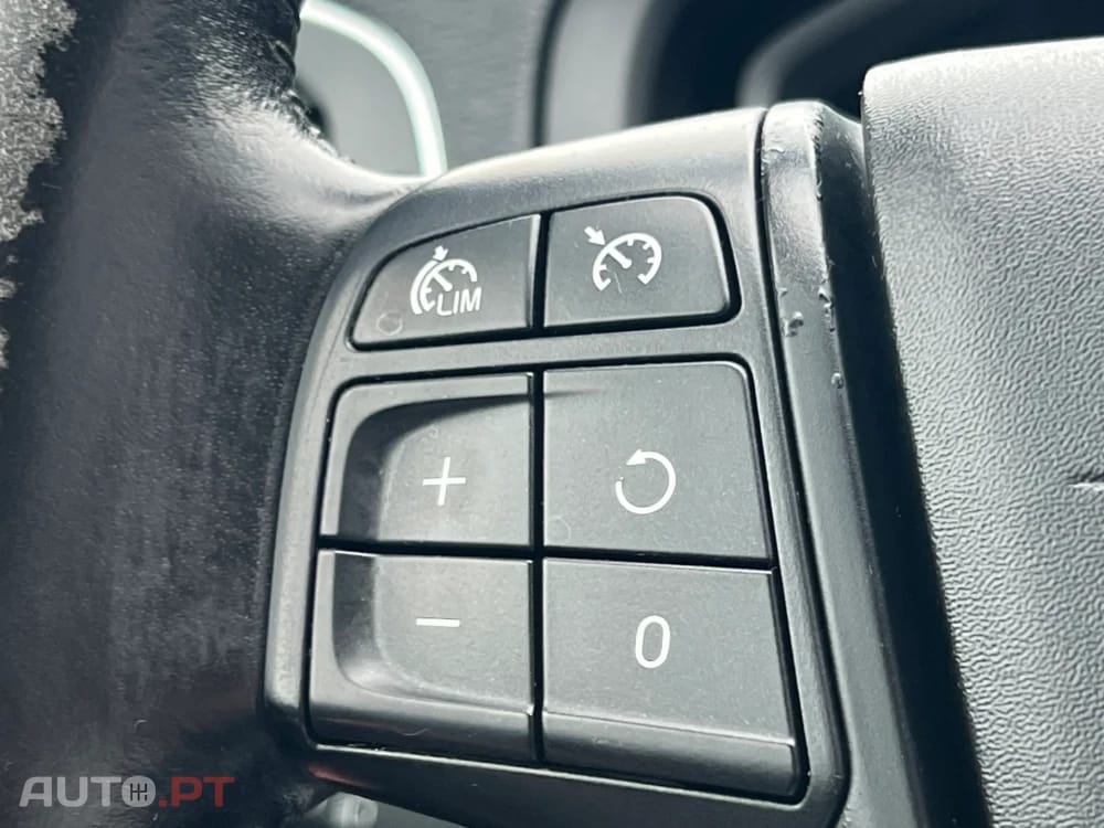 Volvo V40 2.0 D2 Kinetic