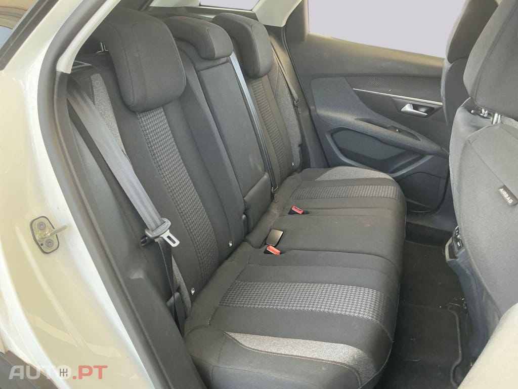Peugeot 3008 1.5 Blue-HDi Active Business