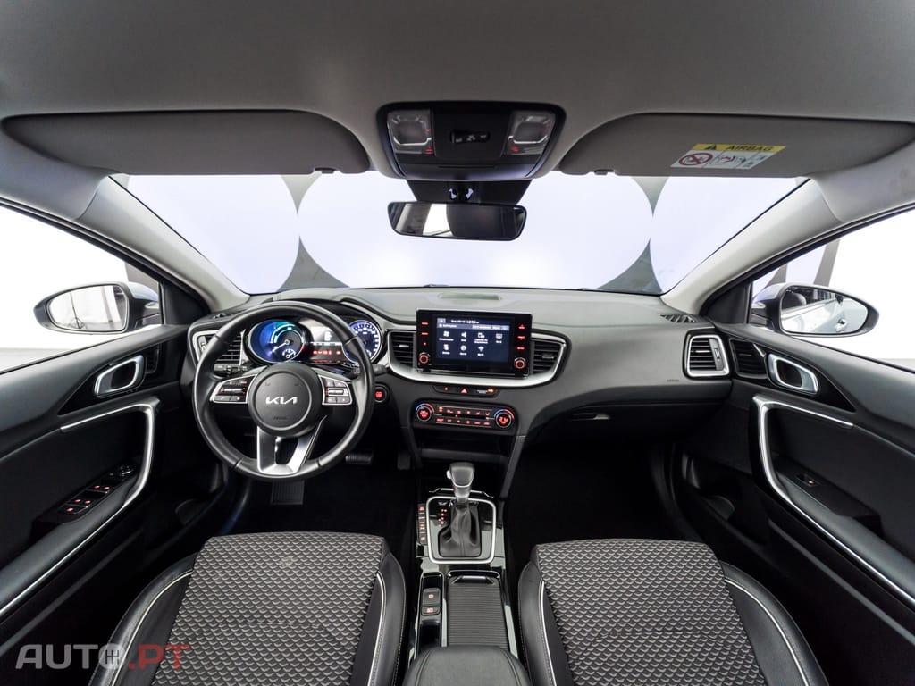 Kia Ceed SW 1.6 GDi PHEV Drive 6DCT