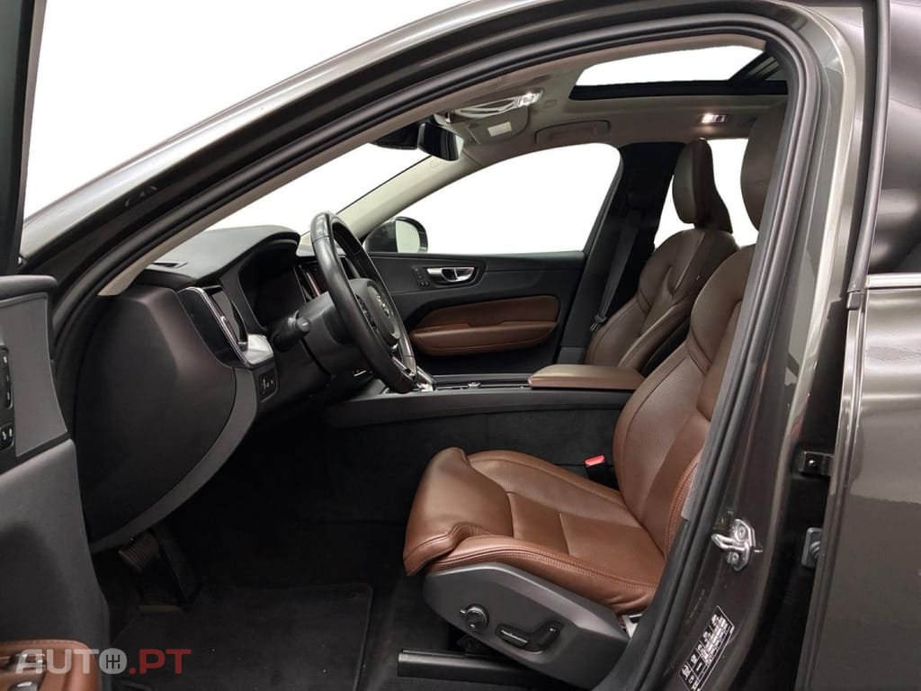 Volvo XC60 2.0 T8 PHEV Geartronic Inscription Luxe