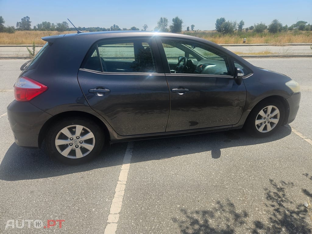 Toyota Auris 1.4 action