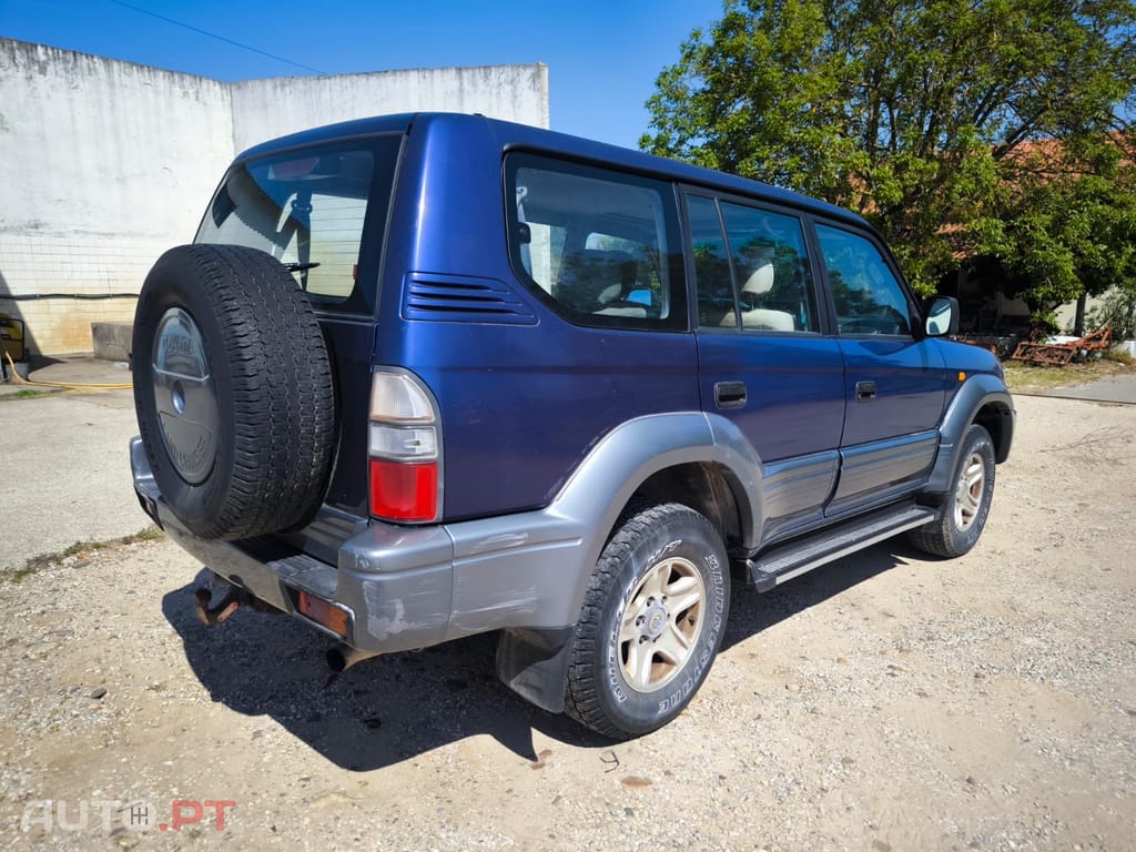 Toyota Land Cruiser Land Cruiser
