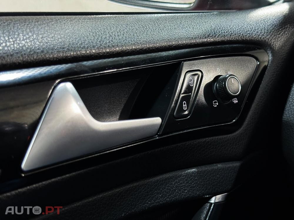 Volkswagen Golf 2.0 TSi GTi DSG Performance