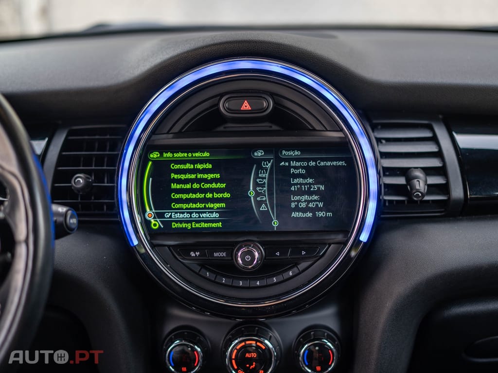 MINI Cooper Cooper D Auto