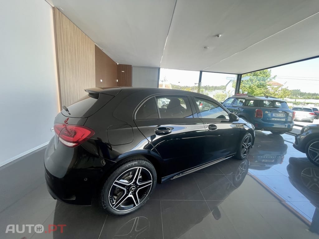 Mercedes-Benz A 250 e 8G-DCT AMG Line