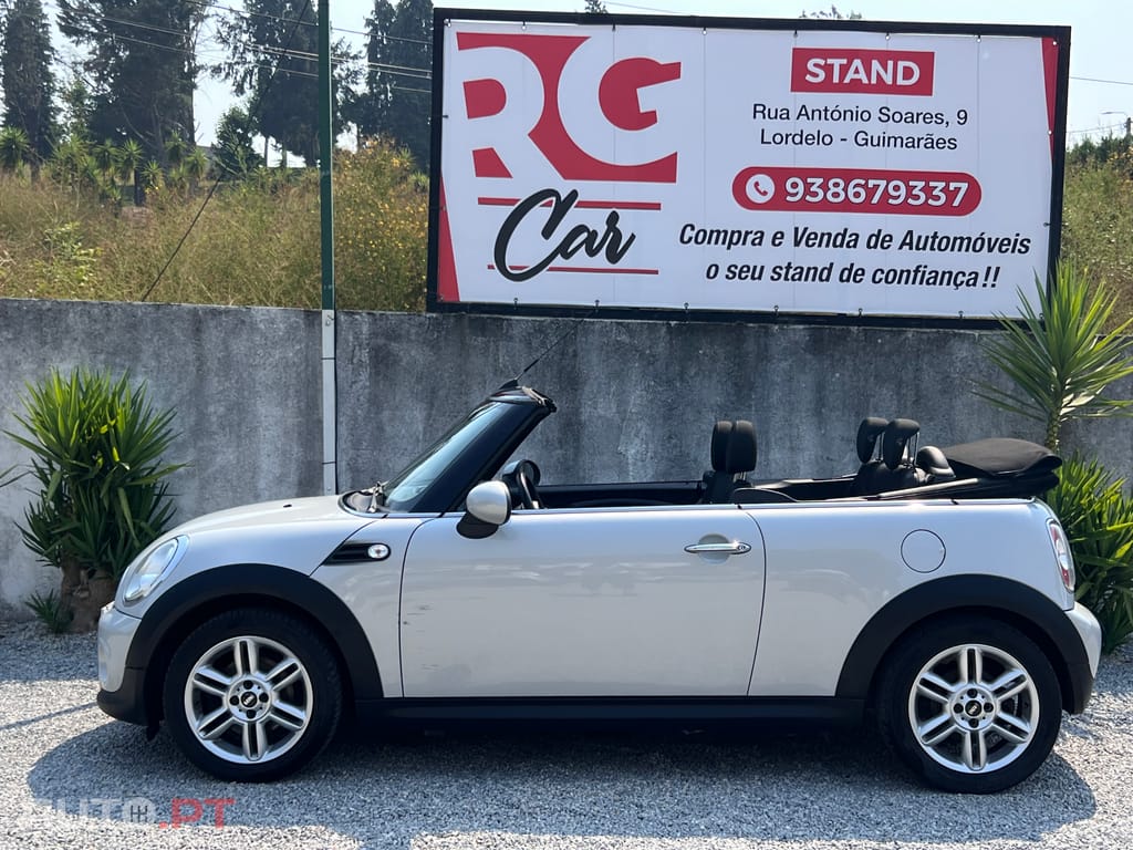 MINI Cooper Cabrio
