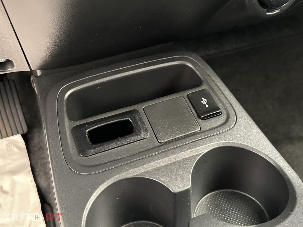 Mitsubishi Space Star 1.2 Intense Connect Edition