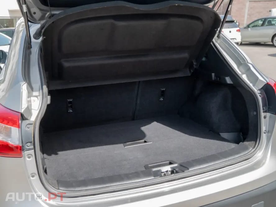 Nissan Qashqai 1.5 dCi Tekna Bose