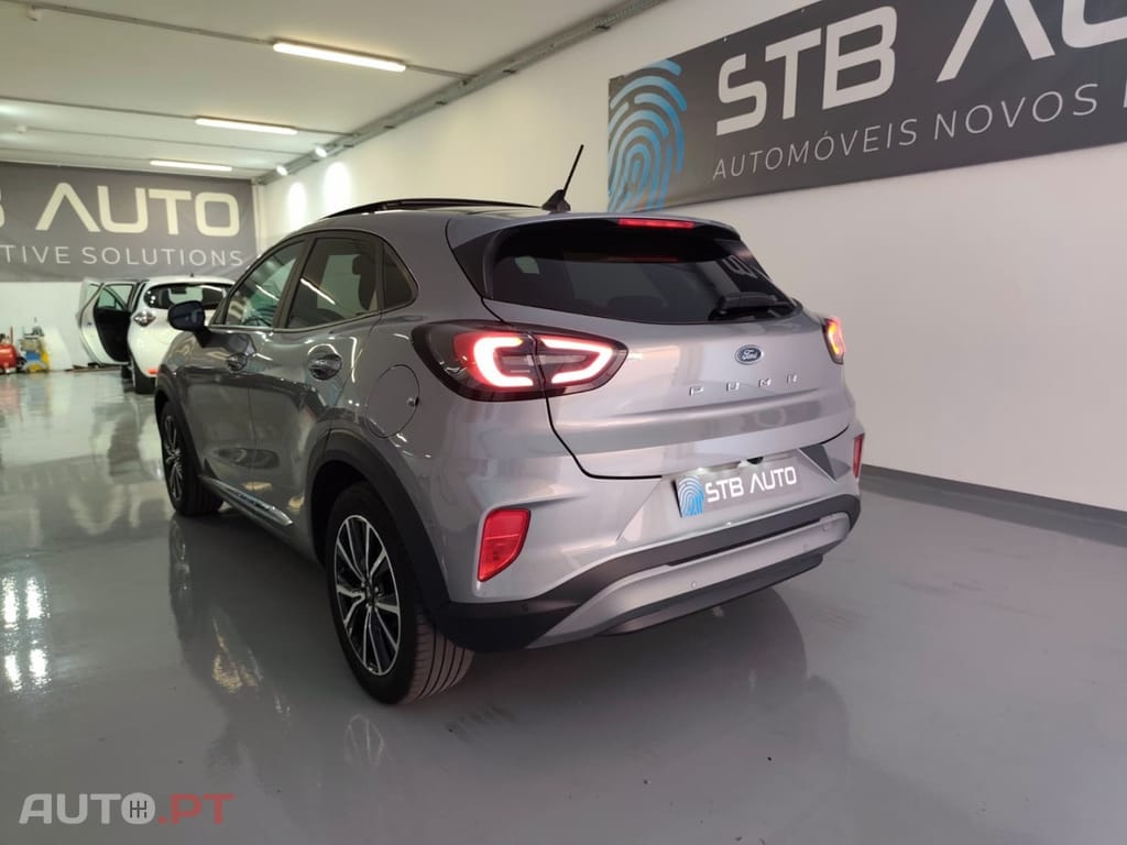 Ford Puma 1.0 EcoBoost MHEV Titanium