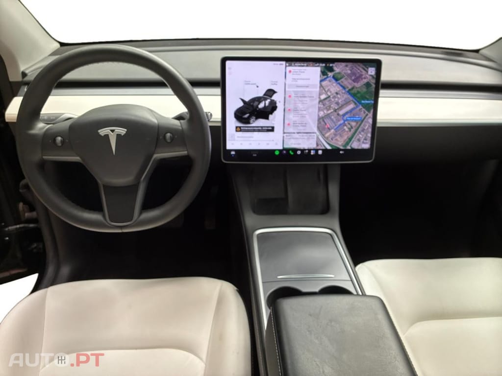 Tesla Model Y Standard RWD