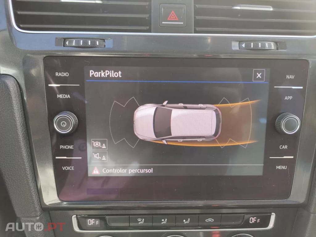 Volkswagen Golf 1.0 TSI