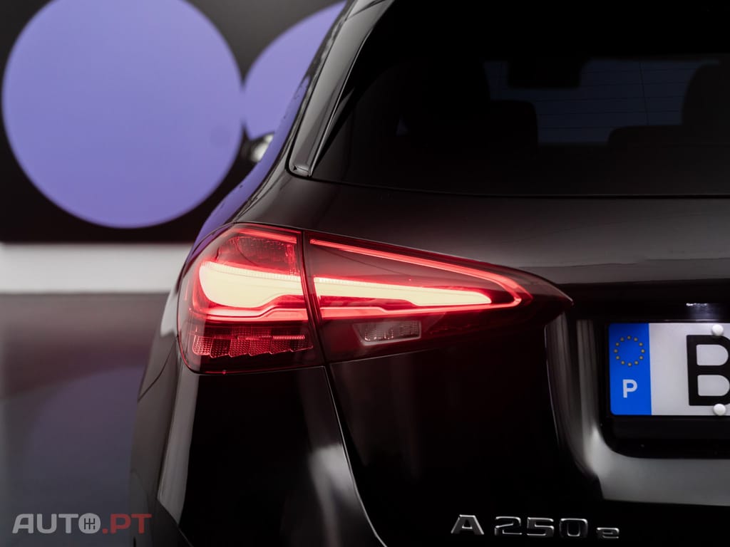 Mercedes-Benz A 250 e Style Plus