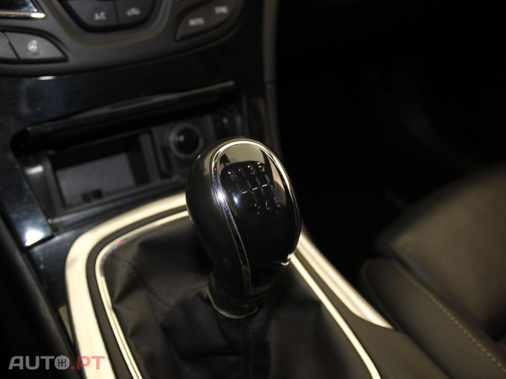 Opel Insignia 1.6 CDTI ECOFLEX I.V.A DEDUTÍVEL