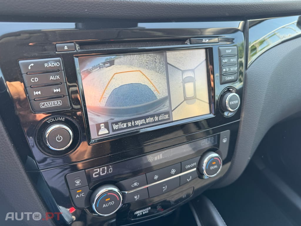 Nissan Qashqai 1.2 DIG-T N-Connecta 18