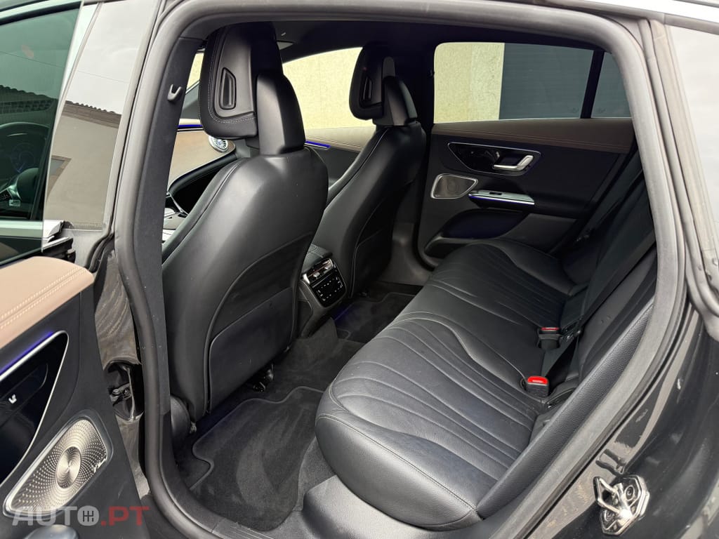 Mercedes-Benz EQE 350+ Edition Electric Art